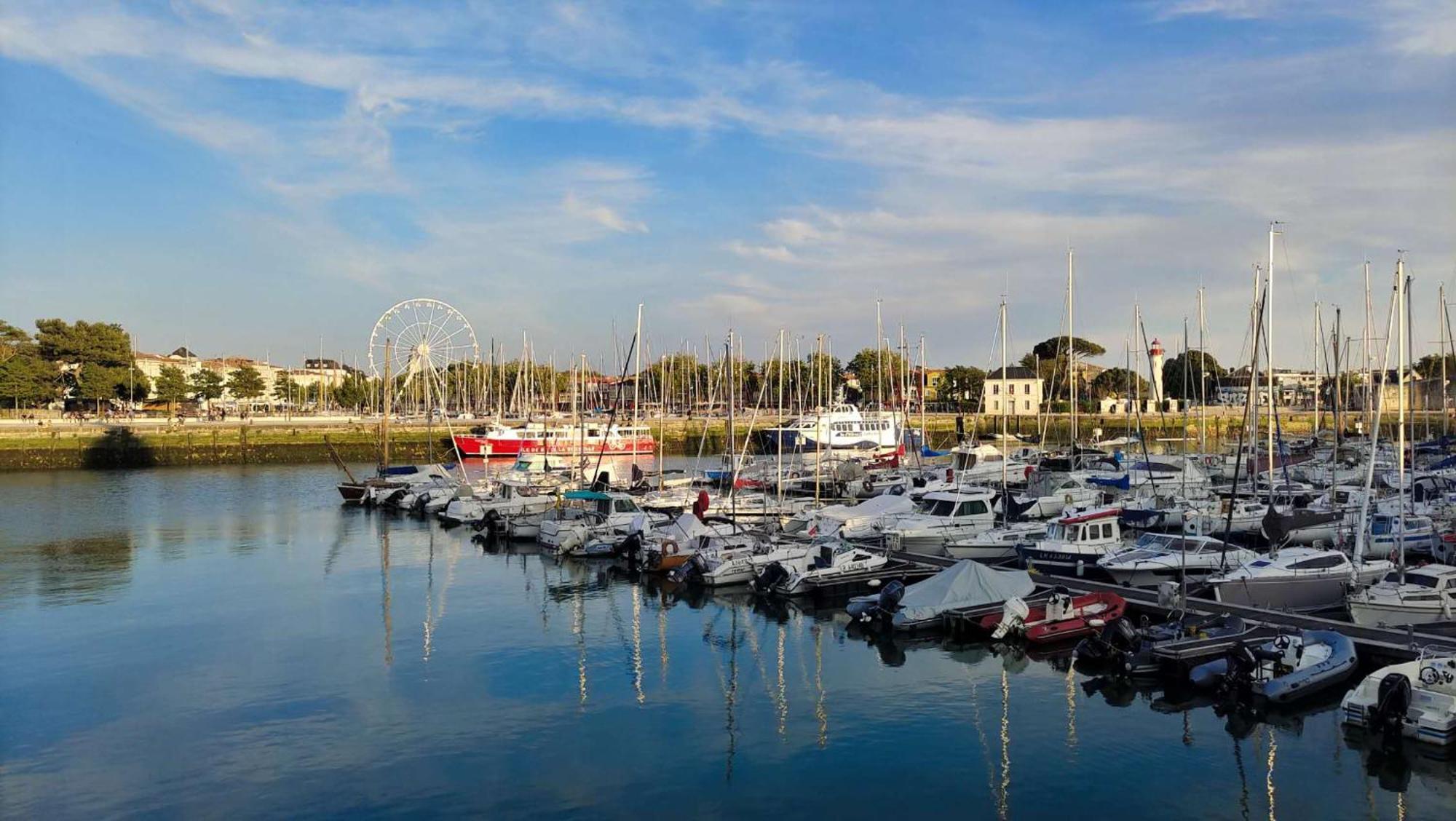 T2 Avec Piscine Vue Aux Minimes La Rochelle Appartement *