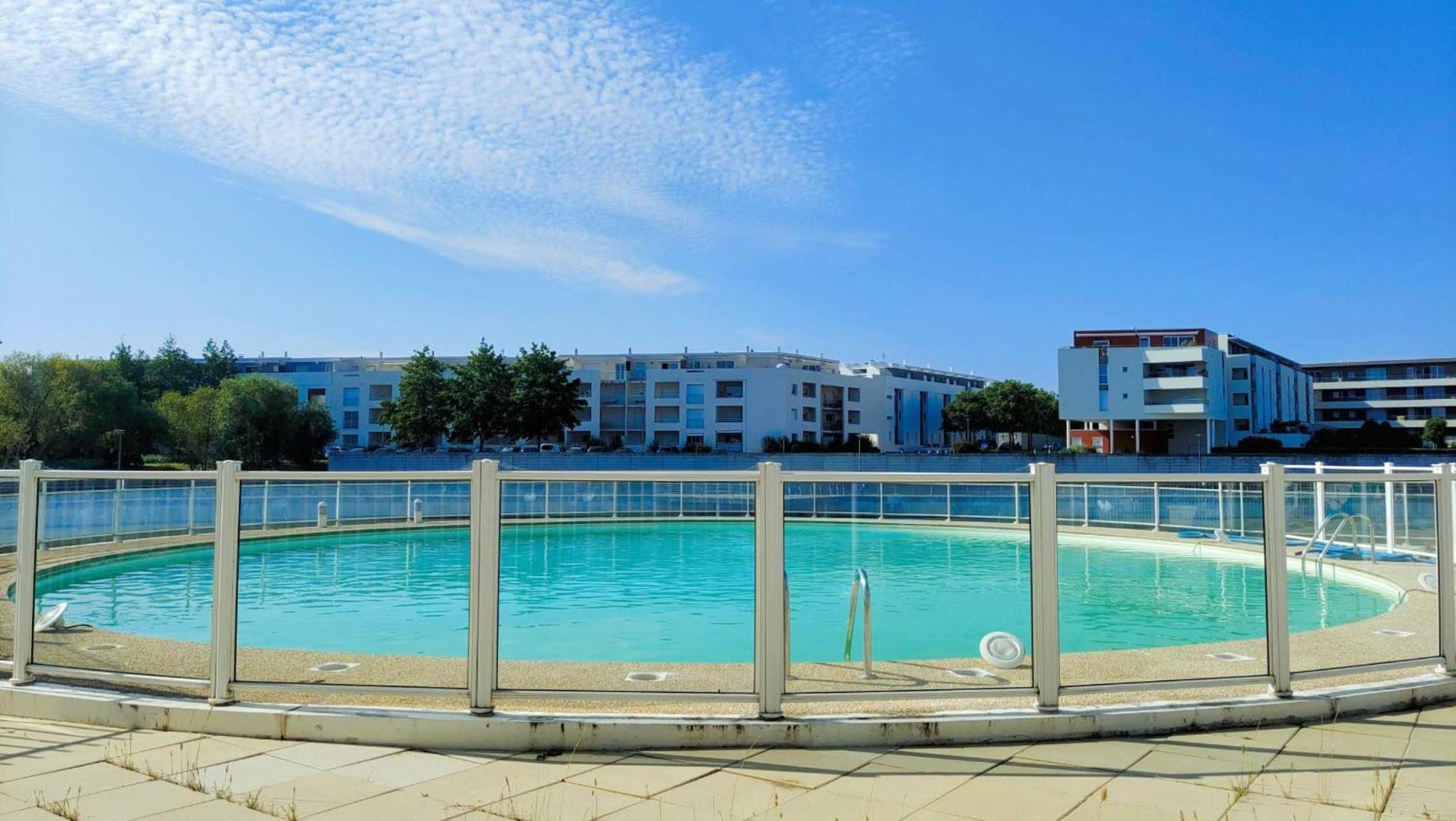 Appartement T2 Avec Piscine Vue Aux Minimes La Rochelle *