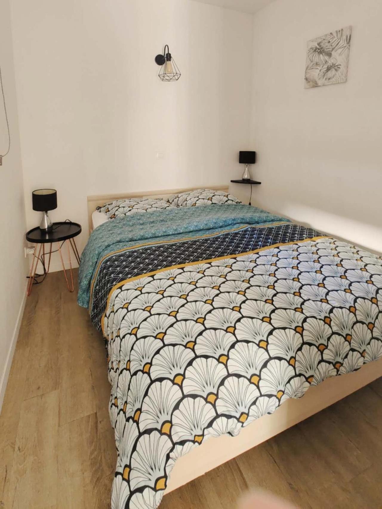 Appartement T2 Avec Piscine Vue Aux Minimes La Rochelle *